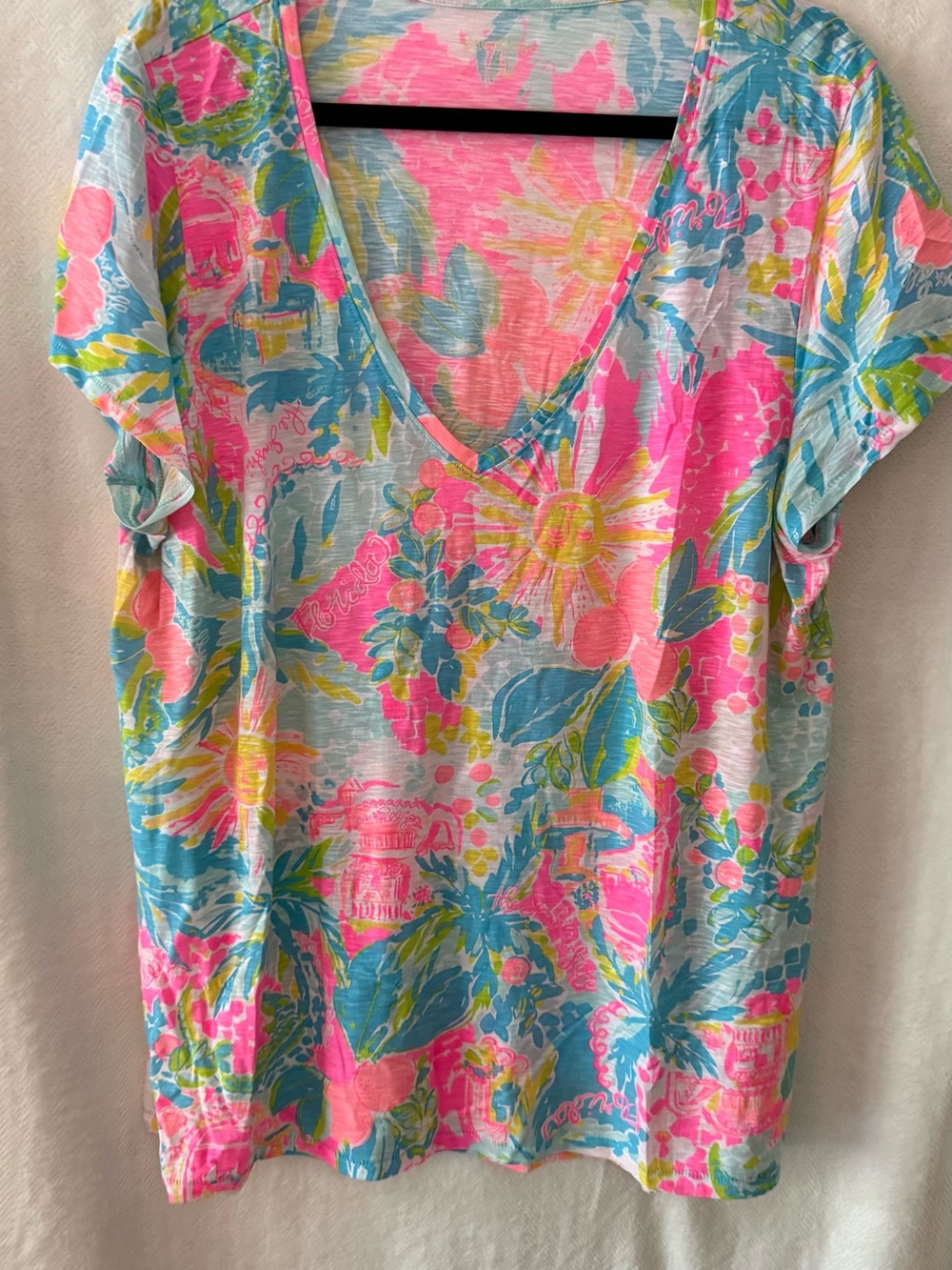 Lilly Pulitzer Sunshine State of Mind Floral V-Neck Tee